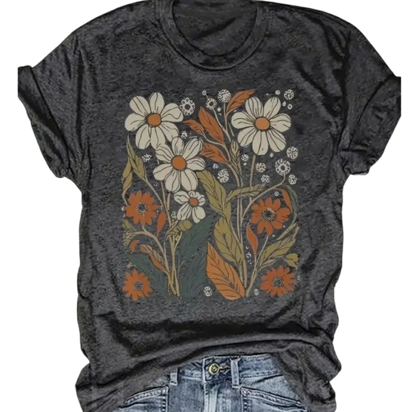 Tops - Soft Stretchy Supple Retro Floral Graphic T-Shirt - NEW!